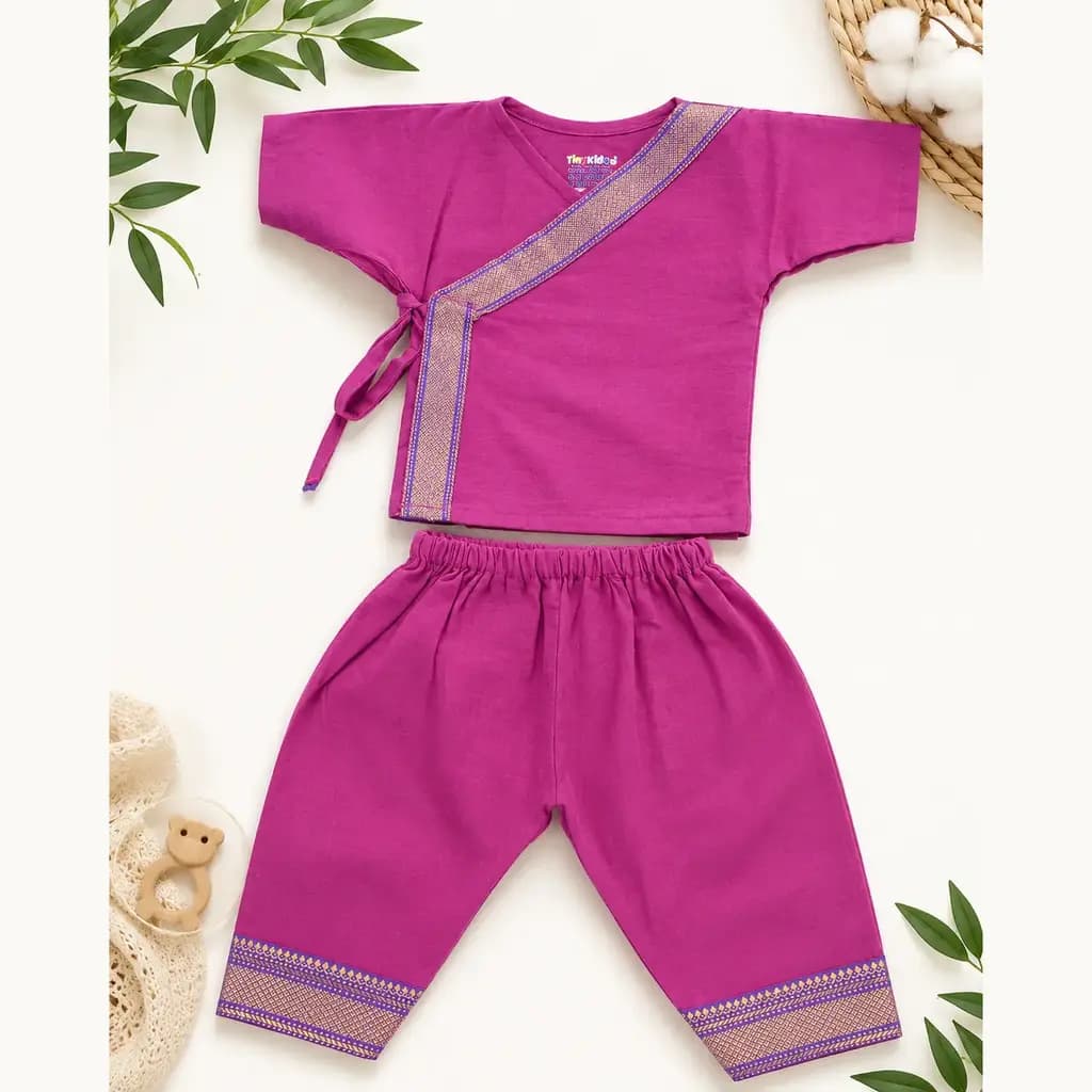 Size chart for the magenta wrap-style kurta and pyjama set